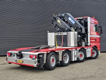 TGX 37.480 8x2-6 / HMF 85 t/m CRANE / KRAN